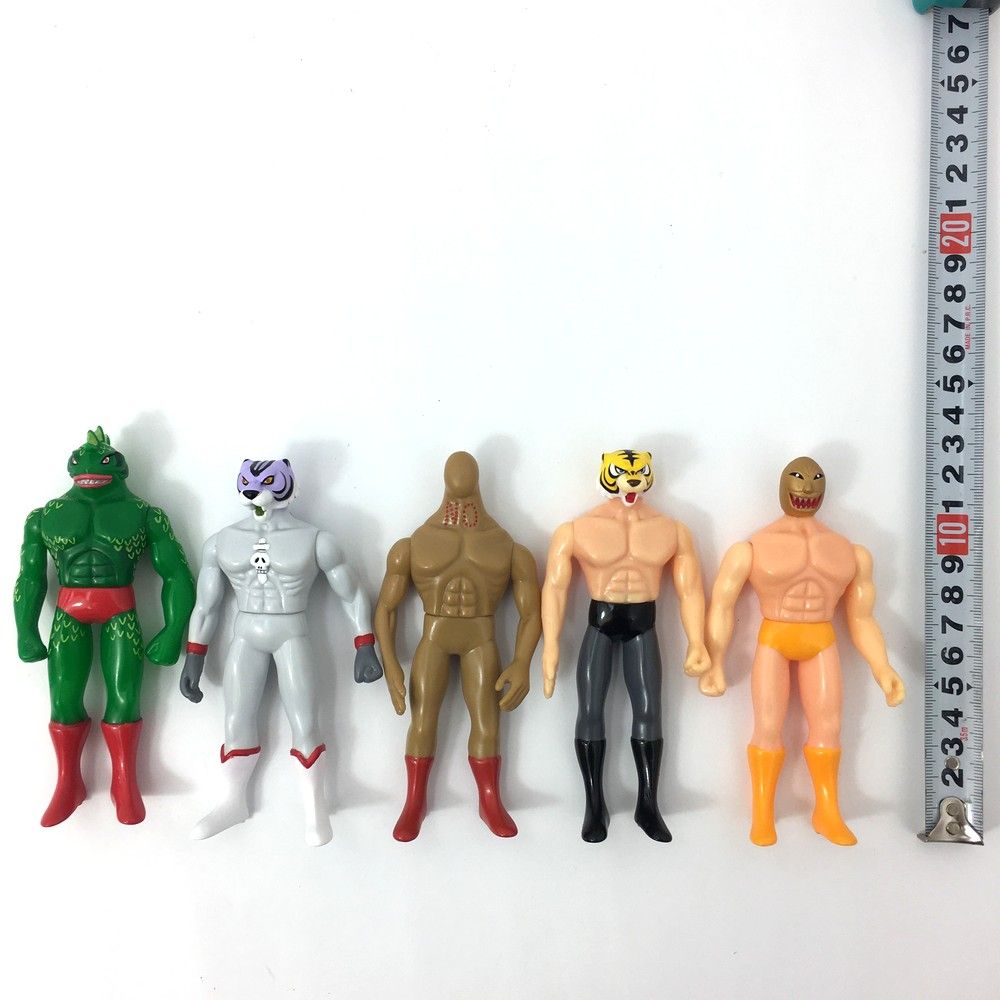タイガーマスク/ザ・ゴールデンマン/ザ・ピラニアン他2品 ソフビ