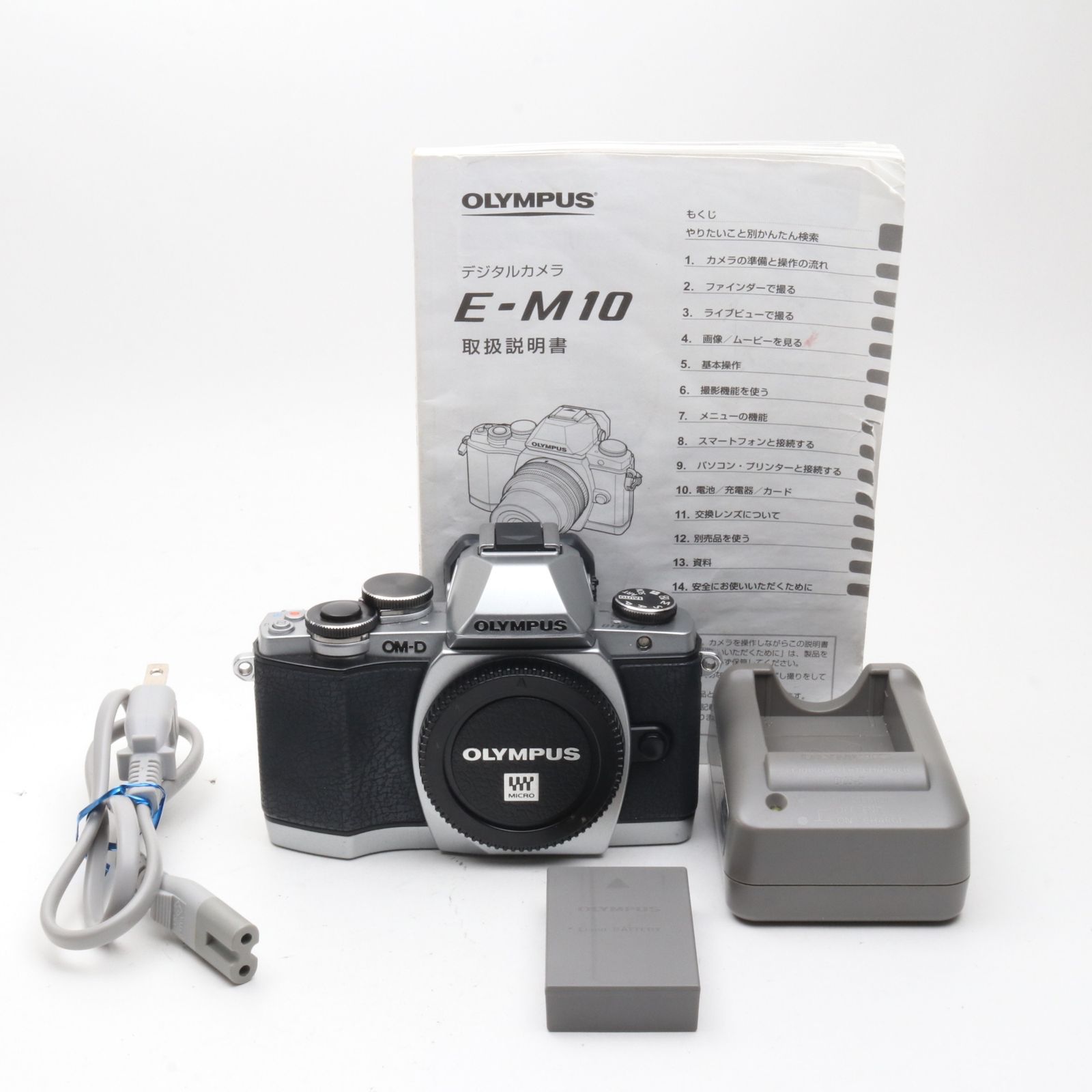 シャッター回数：2200回】OLYMPUS OM-D E-M10 ボディ シルバー ミラー