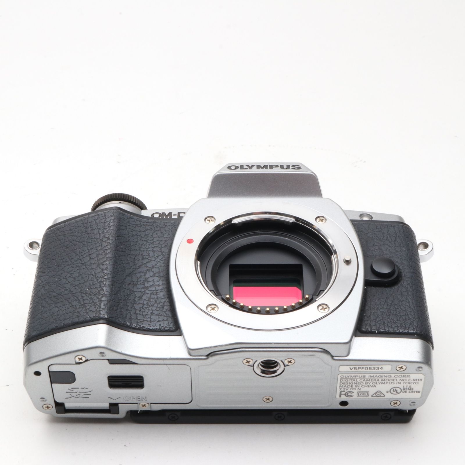 シャッター回数：2200回】OLYMPUS OM-D E-M10 ボディ シルバー ミラー