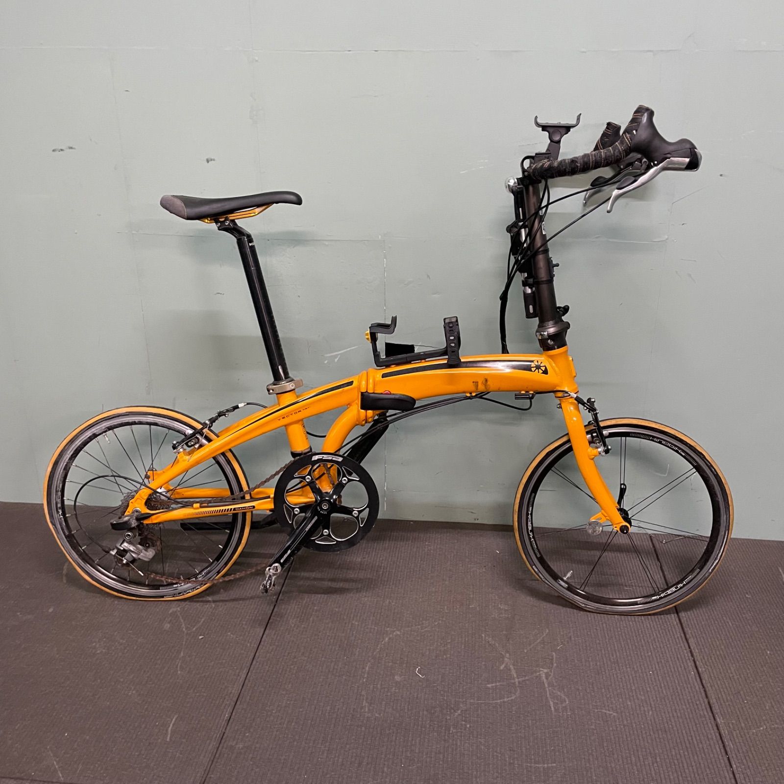 DAHON VECTOR X27H 30Sカスタム リアキャリア付 ♭ DAHON VECTOR X27h カスタム カゴ付き ダホン 自転車 - メルカリ