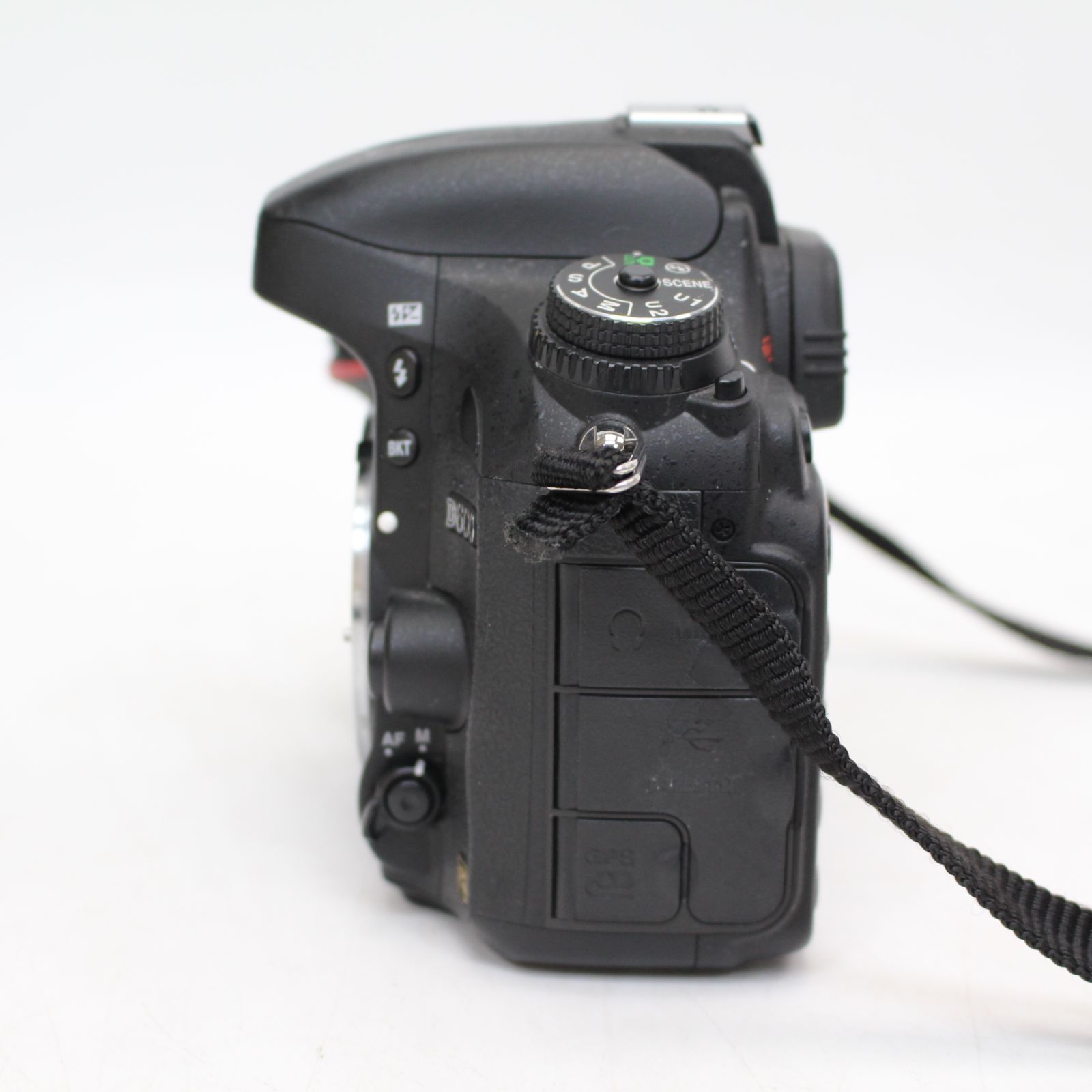 223)Nikon ニコン デジタル一眼レフカメラ D600 ボディ ジャンク品