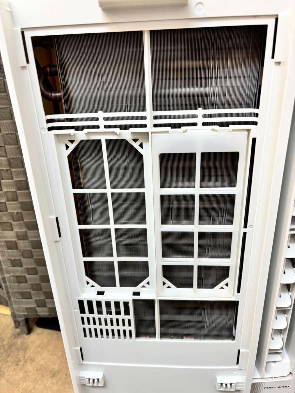 ◇CORONA 窓用エアコン ルームエアコン CW-F1622R - メルカリ