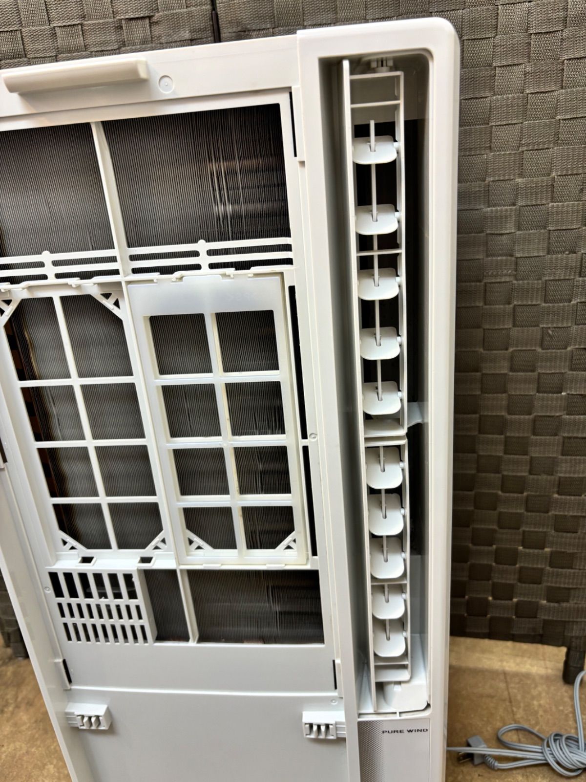 ◇CORONA 窓用エアコン ルームエアコン CW-F1622R - メルカリ