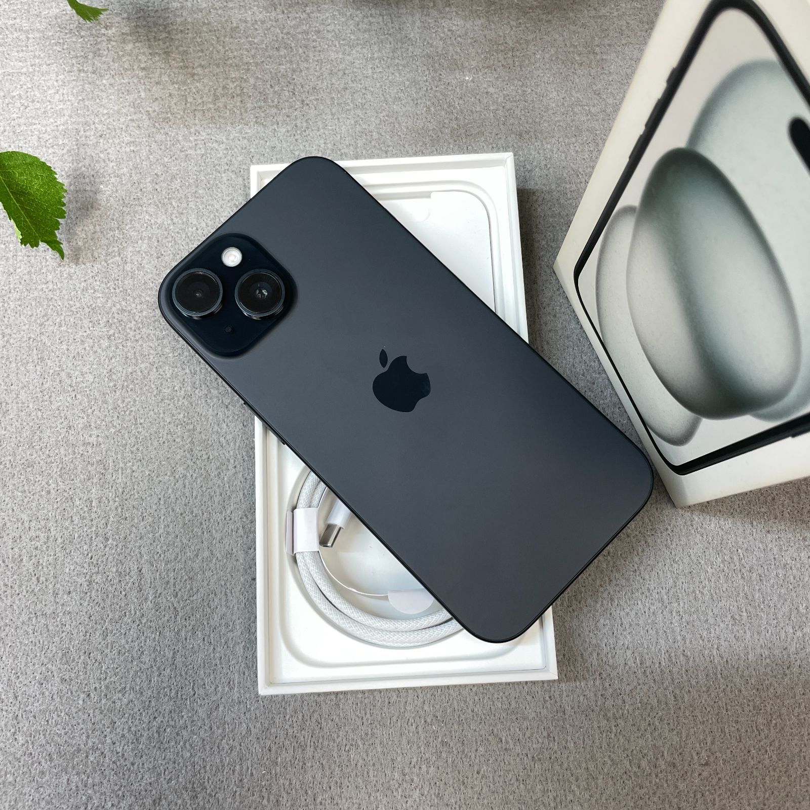 新品同様 iPhone 15 128GB ブラック 国内版 SIMフリー送料無料 - メルカリ