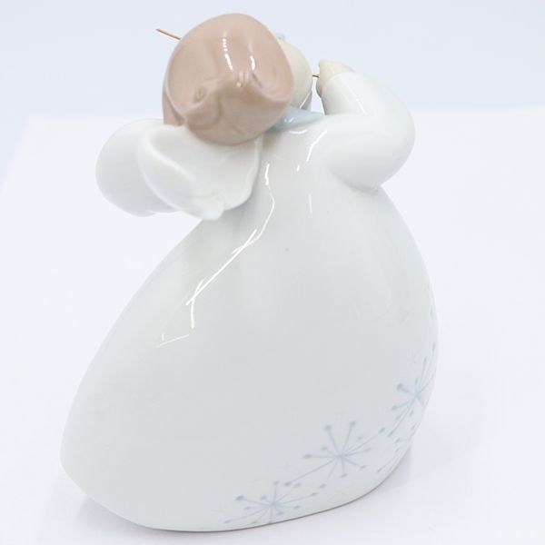 リヤドロ LLADRO ヴァイオリンを弾く天使 06529 磁器 置物 人形