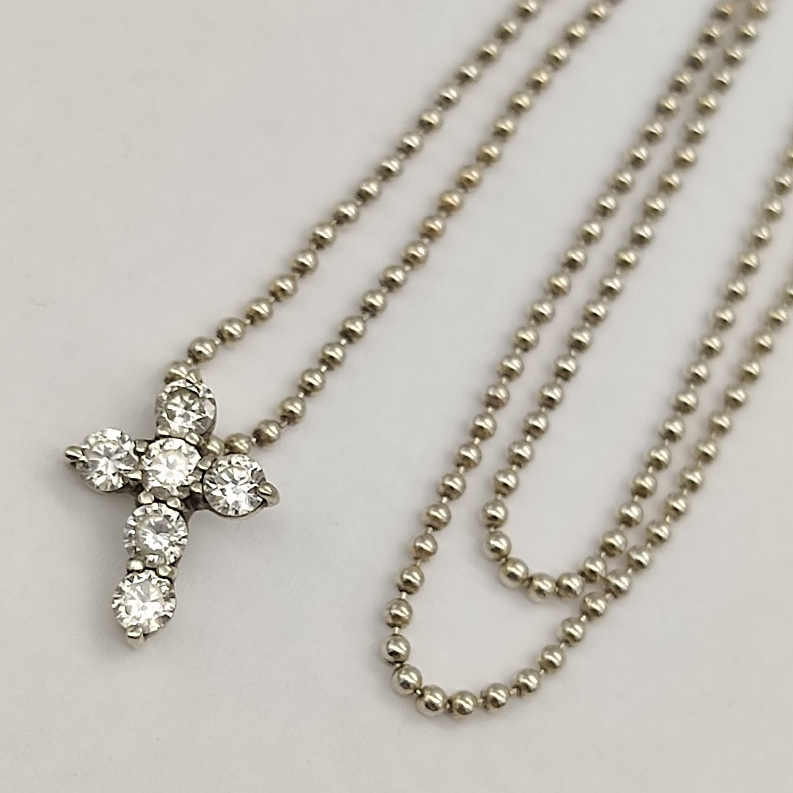 美品】ジルコニアクロスネックレス ボールチェーン シルバー925 