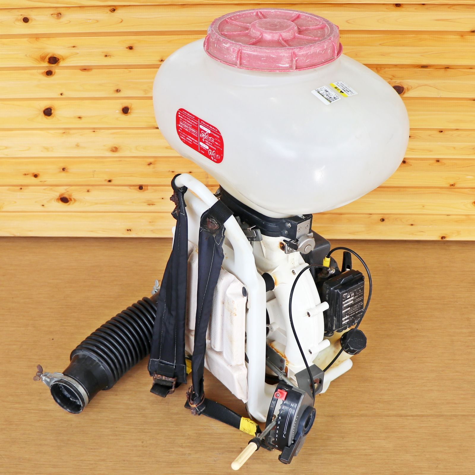 新潟発 丸山 動力散布機 MDJ60GT-26 1キロ剤 背負式 動作未確認 圧縮有 