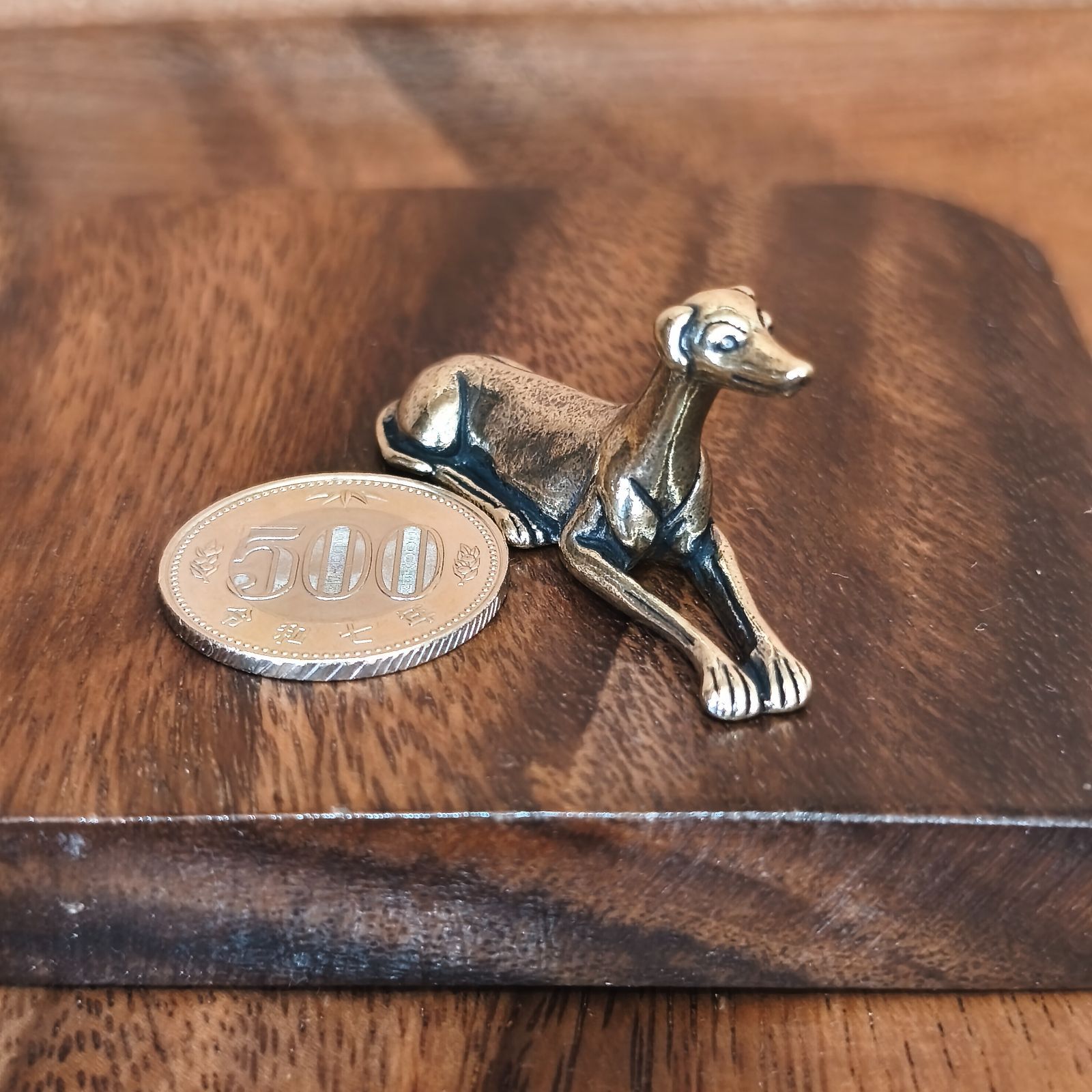 A95 真鍮製 犬のオブジェ ウィペット グレイハウンド 置物