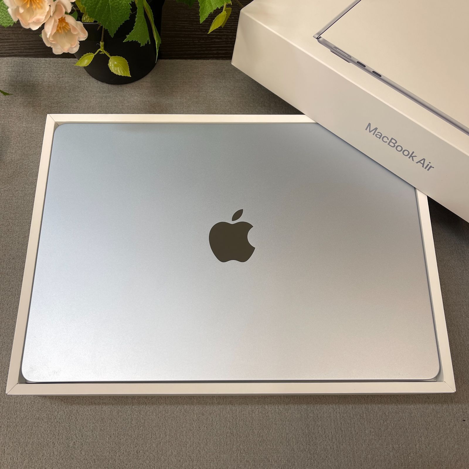 新品同様 MacBook Air 13
