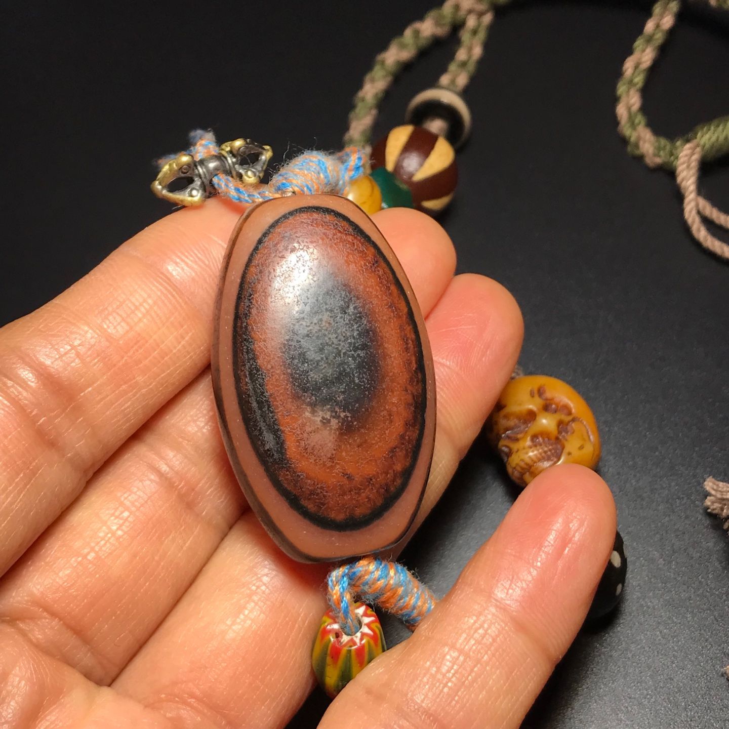 旧家蔵出し 瑪瑙細密彫 包漿 蔵伝 自然風化紋 羊板眼天珠 多寶