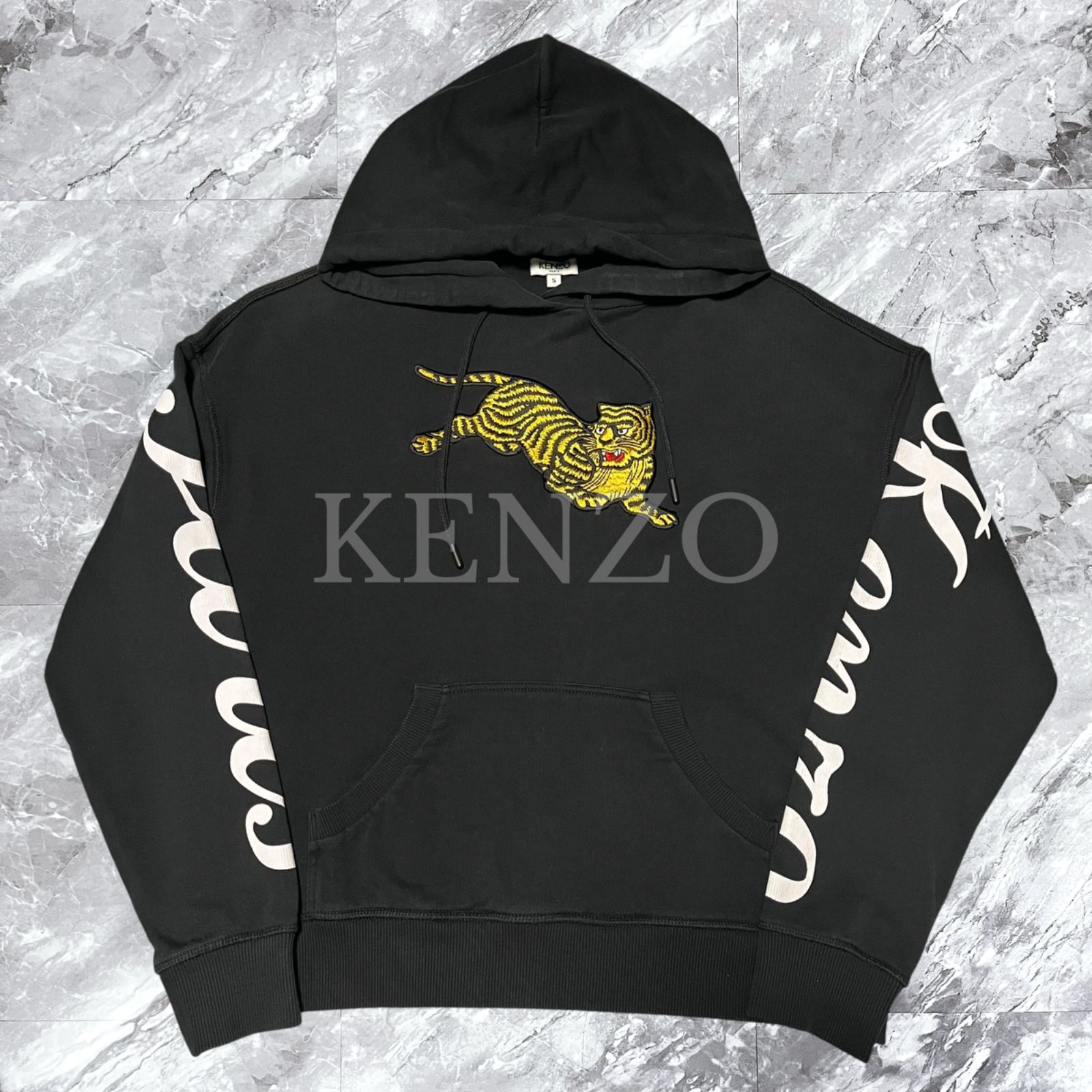 KENZO ケンゾー　ブラックパーカー Lサイズ 虎刺繍　スニダン購入 KENZO ケンゾー ブラックパーカー Lサイズ 虎刺繍 スニダン購入