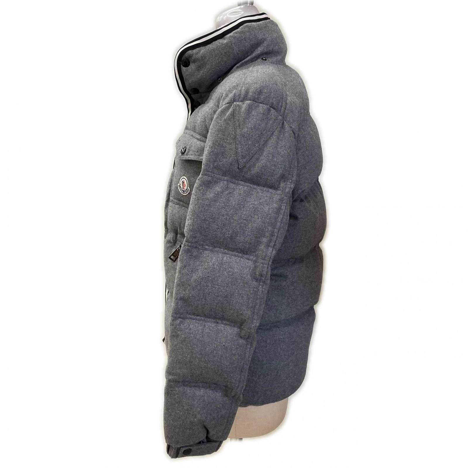 MONCLER モンクレール フード付 アウター 2 RN116347 ダウンジャケット 