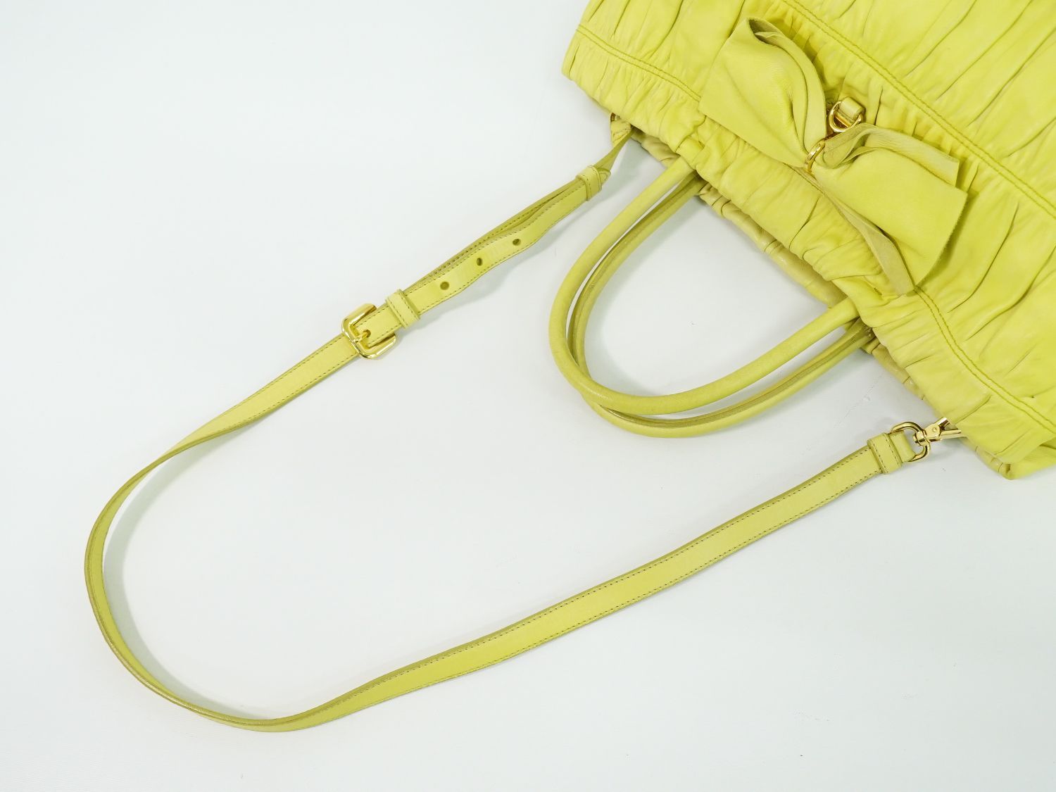 本物 プラダ PRADA リボン 2WAY ショルダーバッグ ハンドバッグ