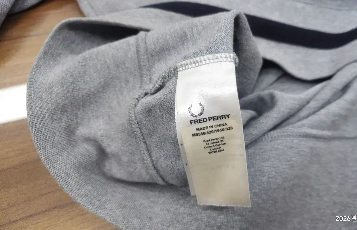 フレッドペリー グレー スウェット L FRED PERRY スウェット L PERRY 
