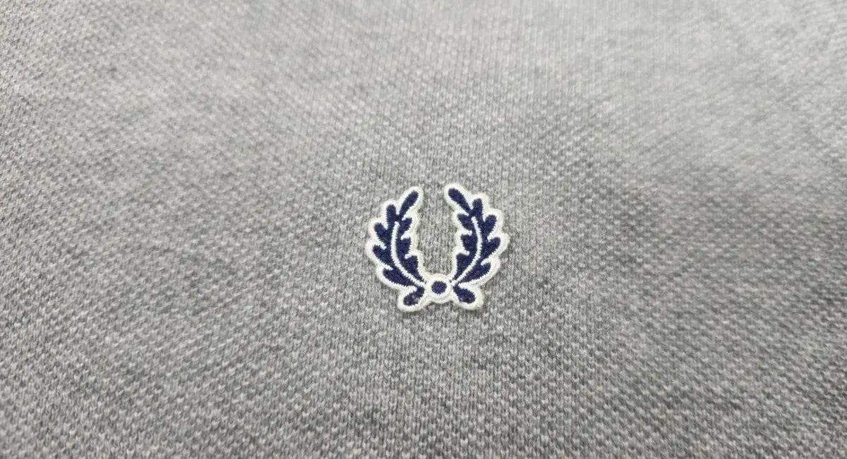 フレッドペリー グレー スウェット L FRED PERRY スウェット L PERRY 