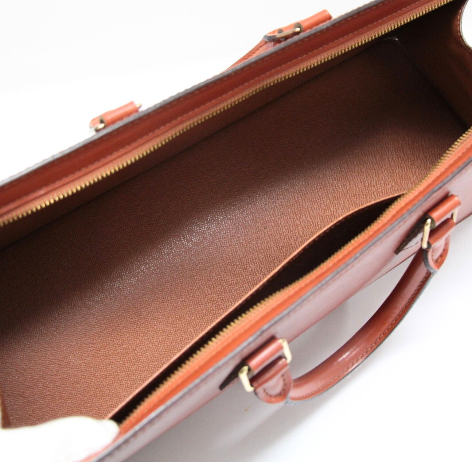 ルイヴィトン Louis Vuitton サックトリアングル ハンドバッグ ケニア 