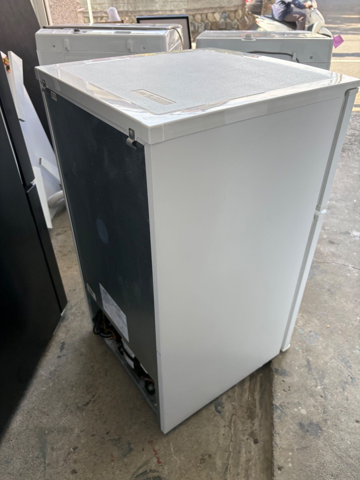 ヤマダ電機 90L 冷蔵庫 YRZ-C09B1 2019年製 - メルカリ