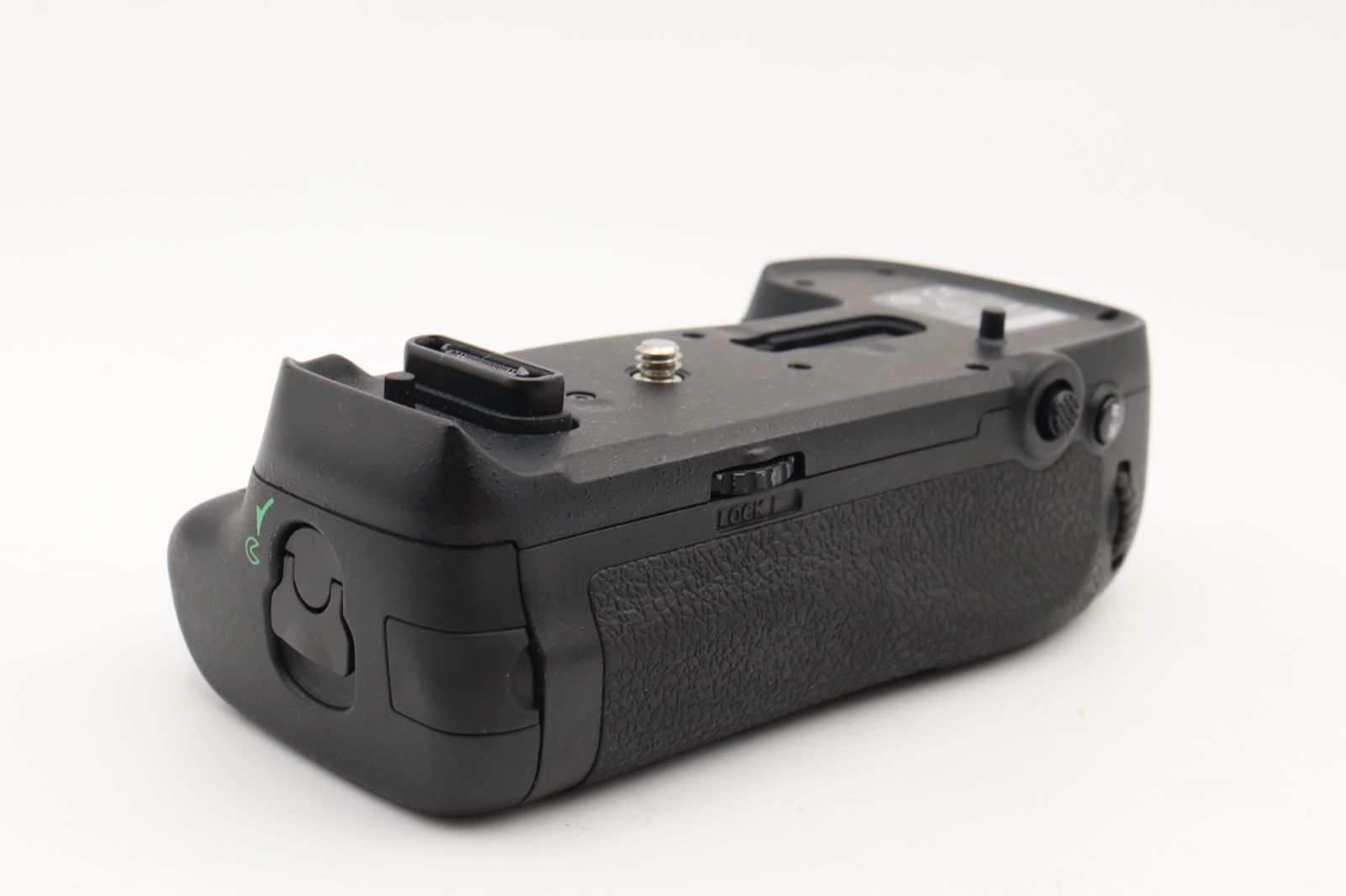 動作好調☆ニコン NIKON MB-D18 マルチパワーバッテリーパック D850用