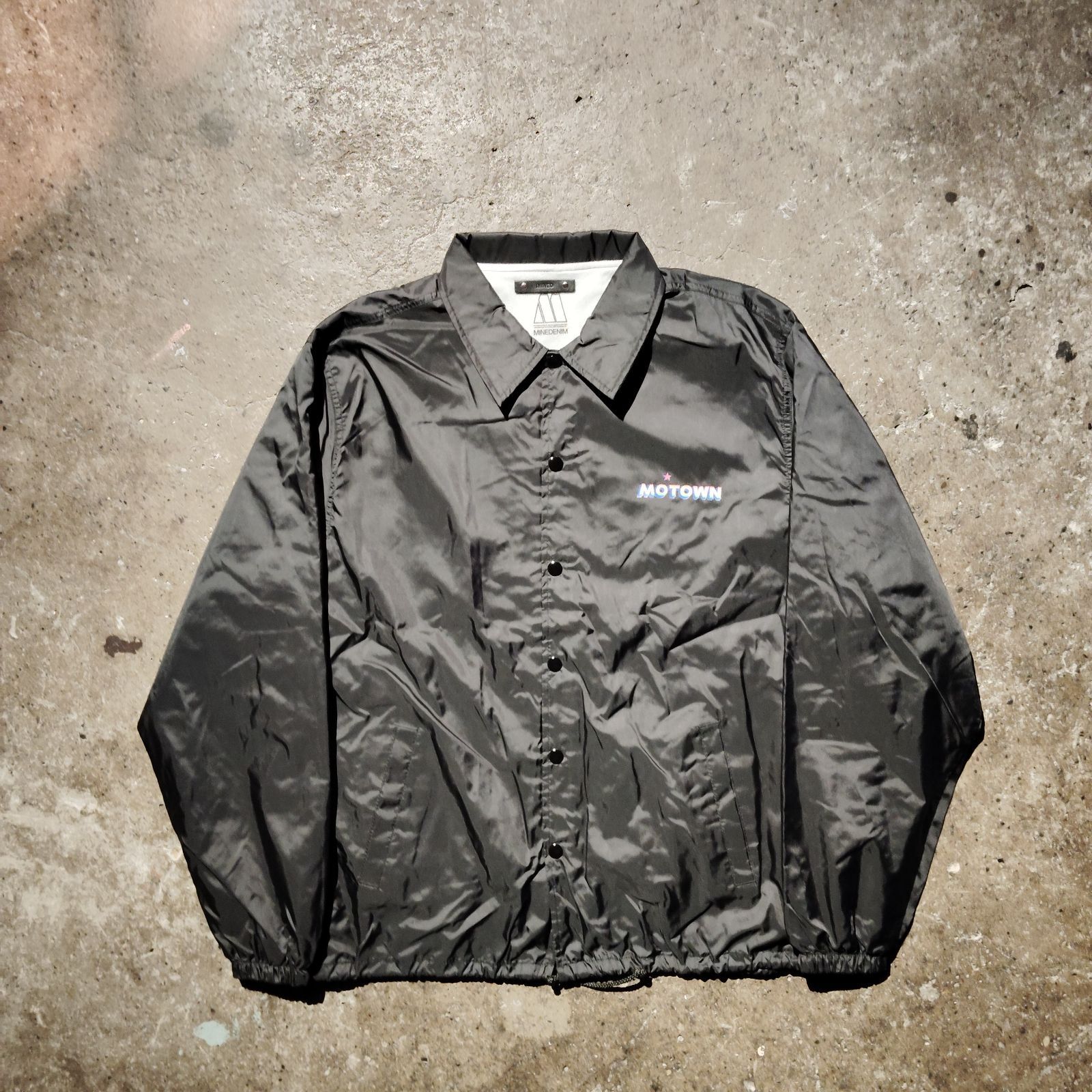 MINEDENIM × MOTOWN Logo Print Coach Jacket 2 マインデニム 