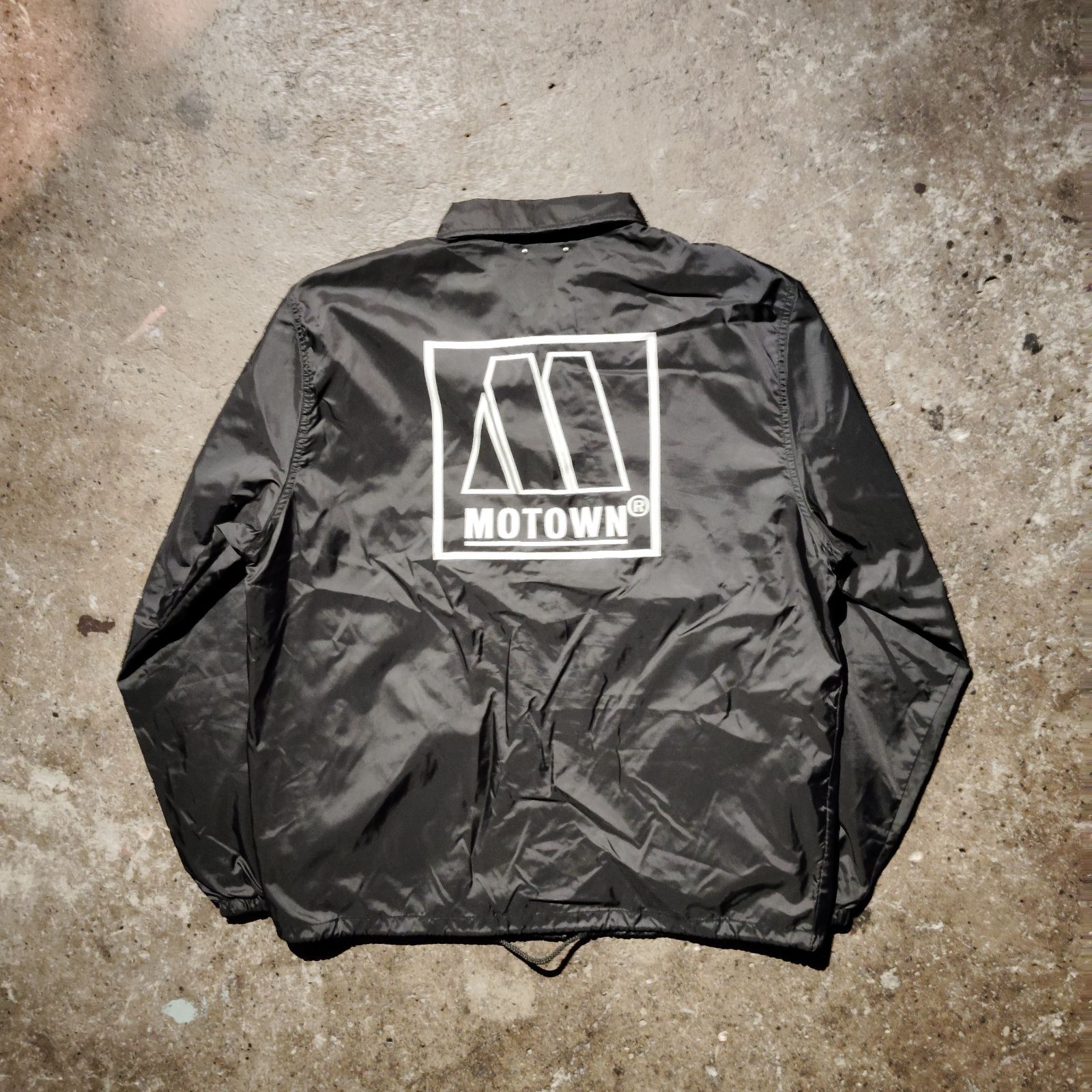 MINEDENIM × MOTOWN Logo Print Coach Jacket 2 マインデニム 
