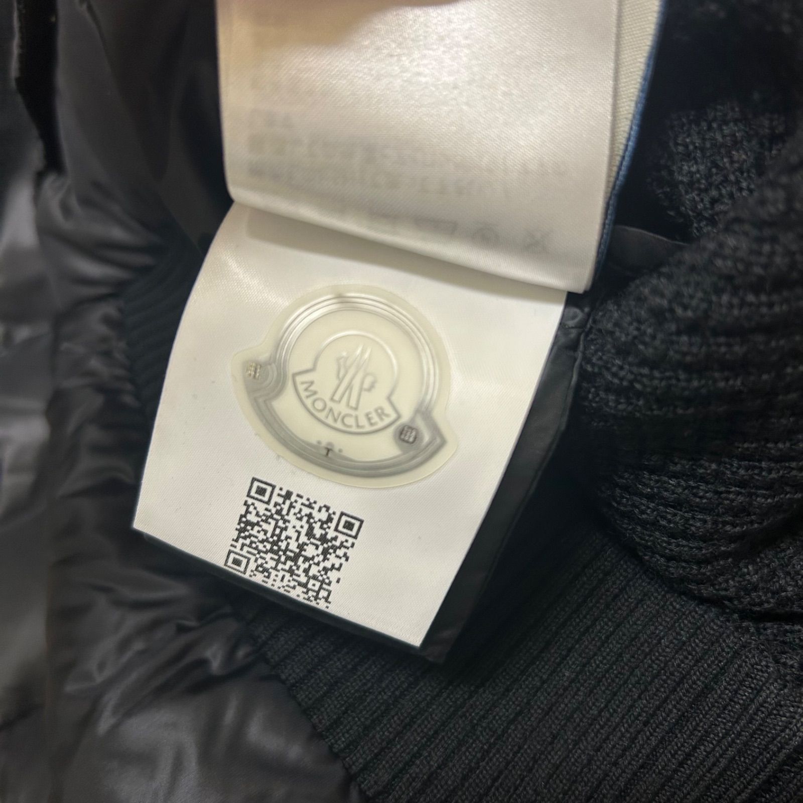 極美品】 MONCLER モンクレール ハイブリッドダウンニットジャケット黒 