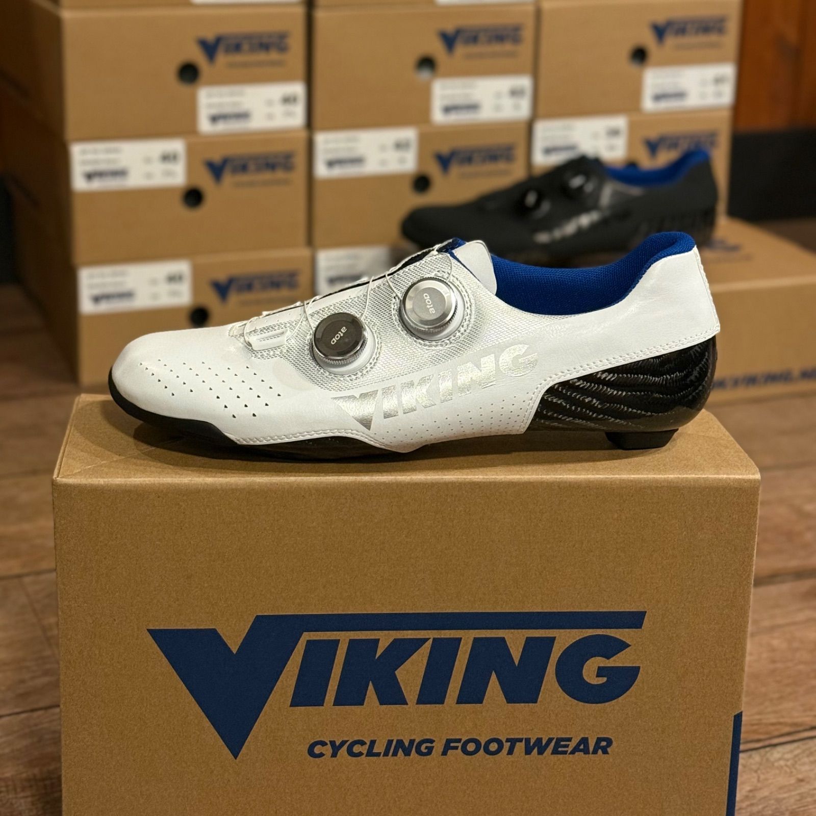 Viking（ヴィキング）プレミアムサイクリングシューズ COBALT RC
