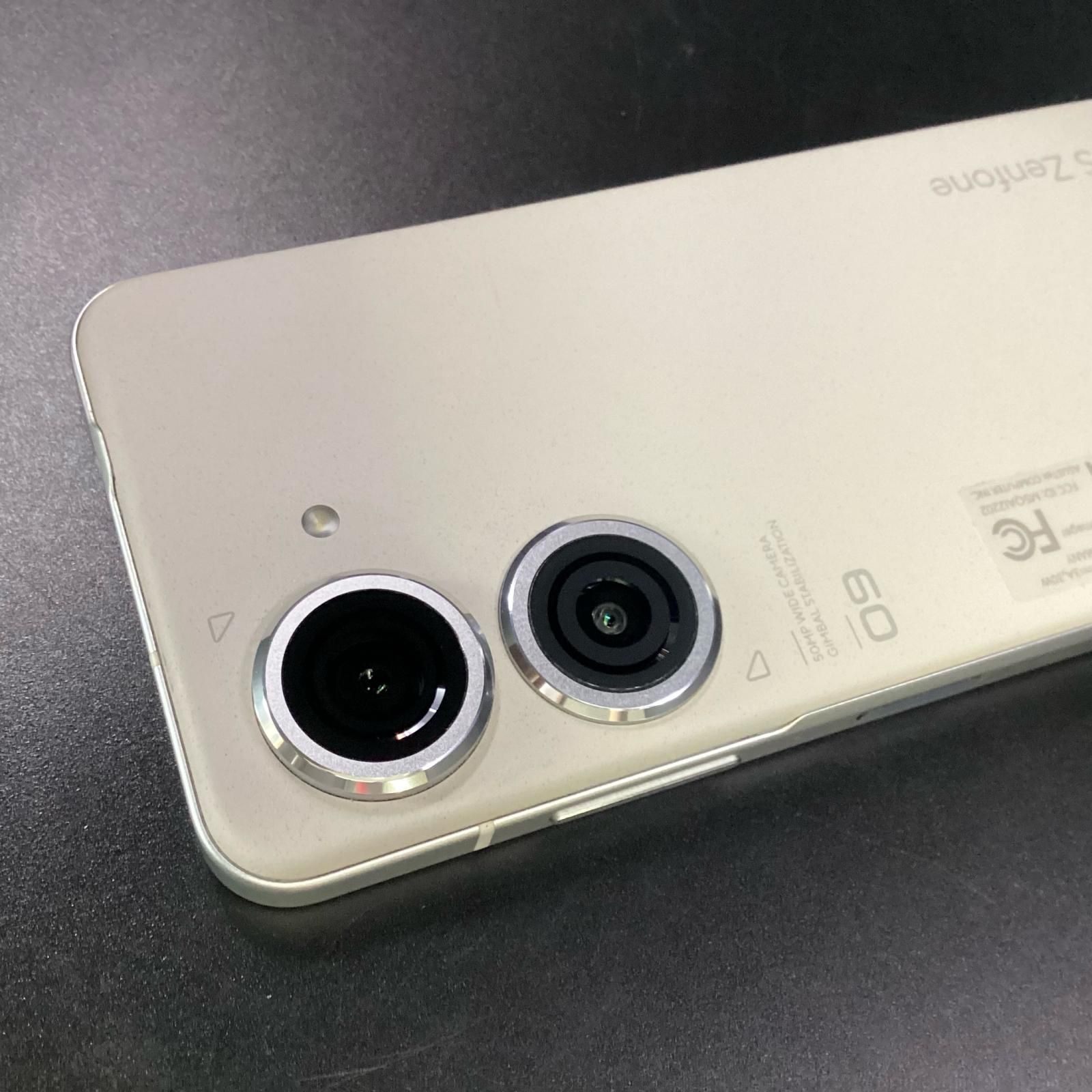 Zenfone 0 ASUS ZF9 ⁄ムーンライトホワイト⁄128G⁄8G 98GB／128GBムーン 