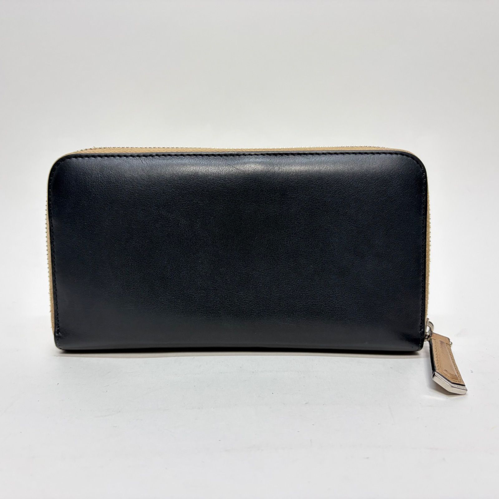 FENDI フェンディ ラウンドファスナー長財布の通販 3739 FENDI 