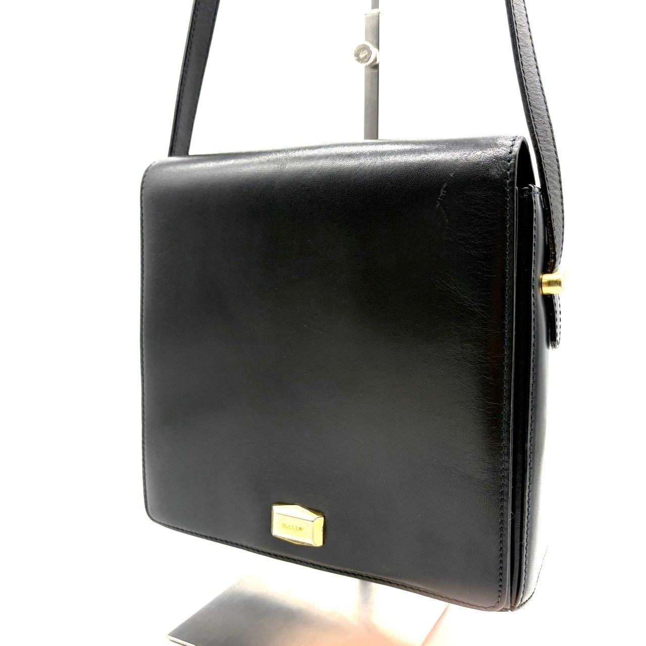 バリー BALLY ヴィンテージ レザー ショルダーバッグ ブラック 