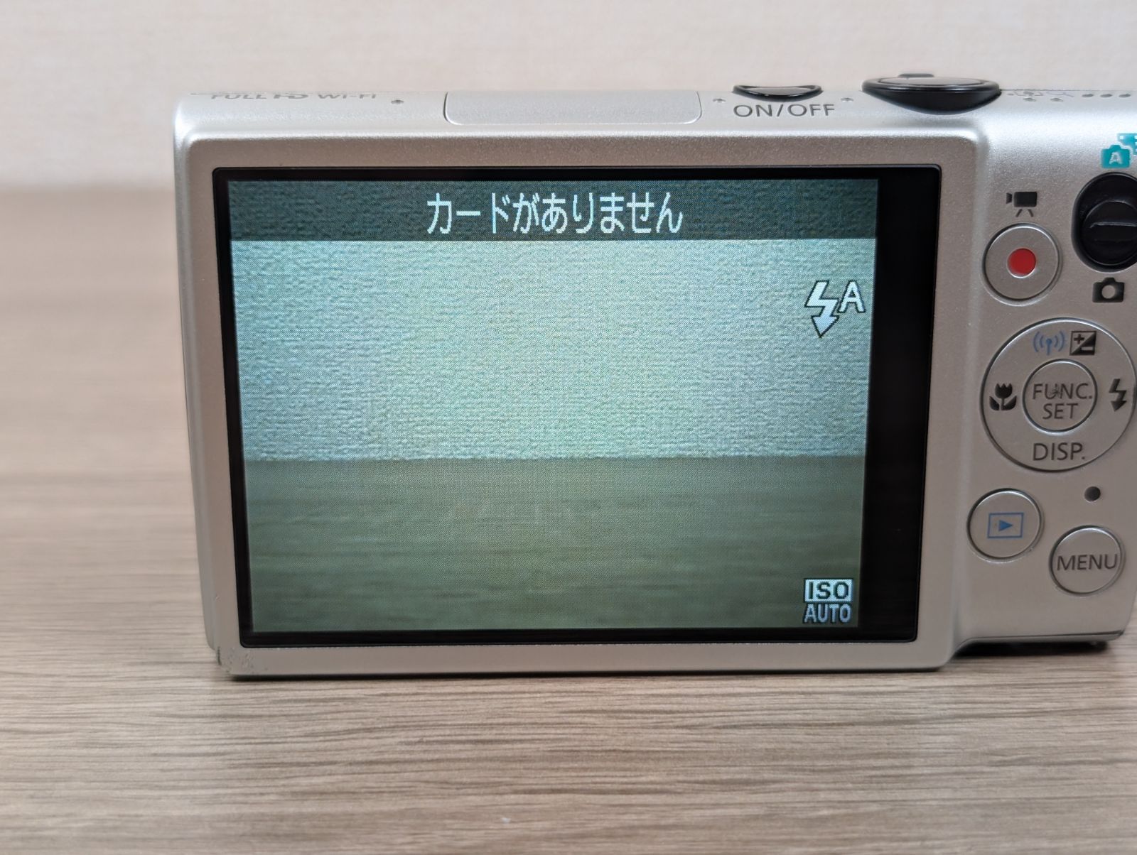 【スマホ転送OK】キャノン Canon IXY 610F シルバー 美品】【スマホ転送OK】キャノン Canon IXY 610F シルバー デジカメ