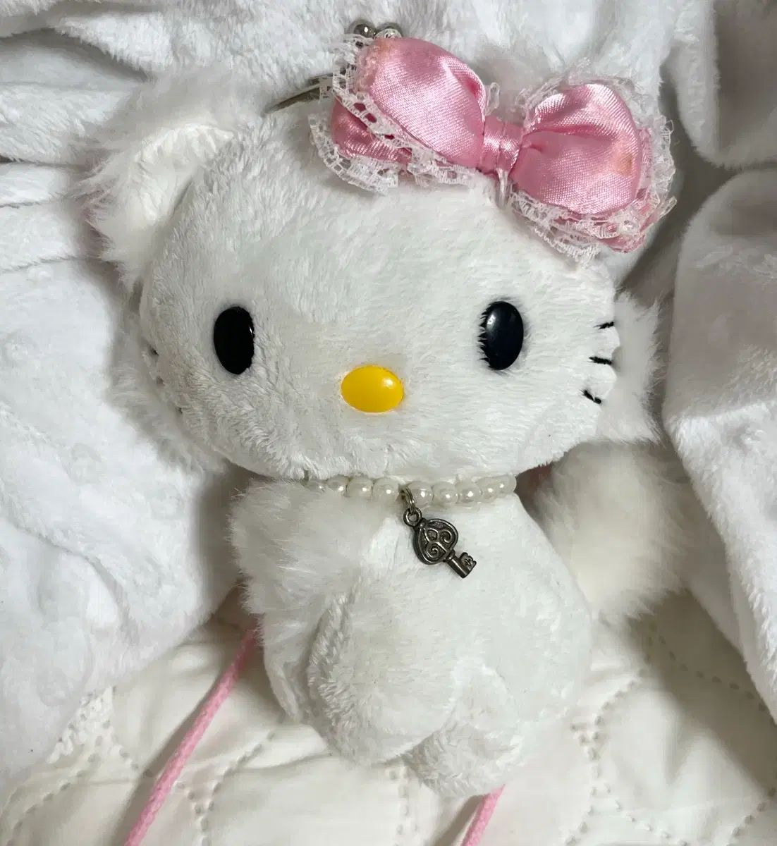 【新品未使用】チャーミーキティ　クリスマスリース　ぬいぐるみ　レトロ サンリオ チャーミーキティ 新品未使用 - メルカリ