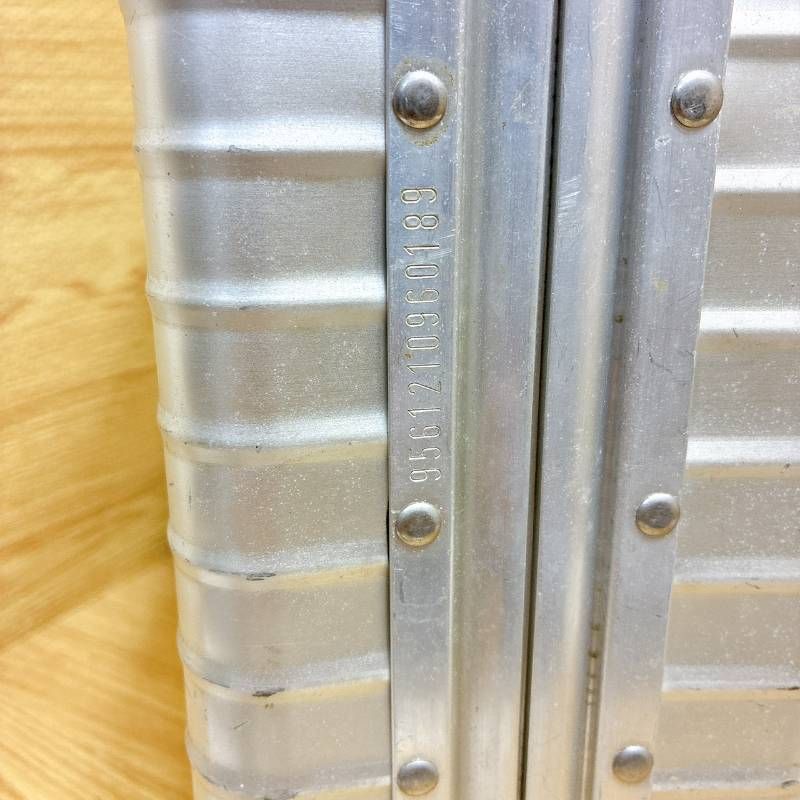 リモワ RIMOWA シルバー アタッシュケース ビンテージ アルミ 鍵あり
