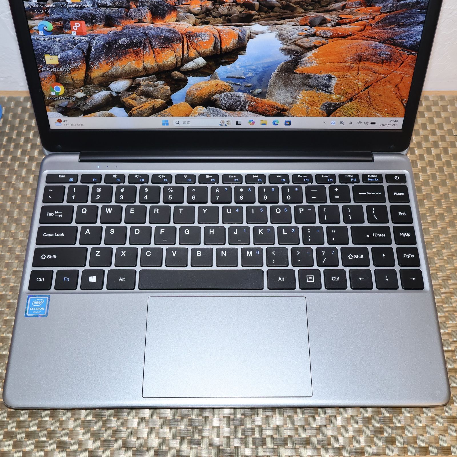 Win11対応 CHUWI HeroBook Pro 2022年製 美品 8G/SSD - メルカリ
