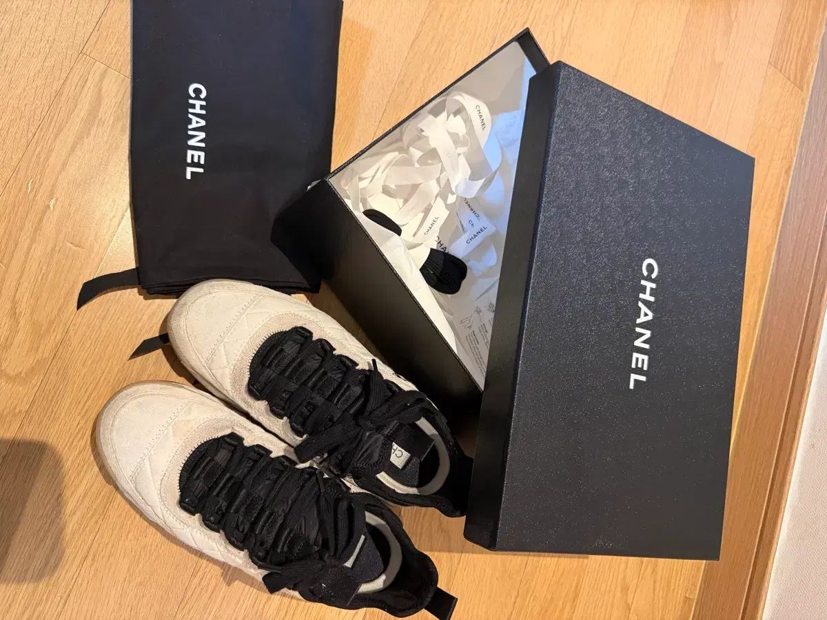 シャネル ミックスファイバー スニーカー 37サイズ CHANEL - シャネル 