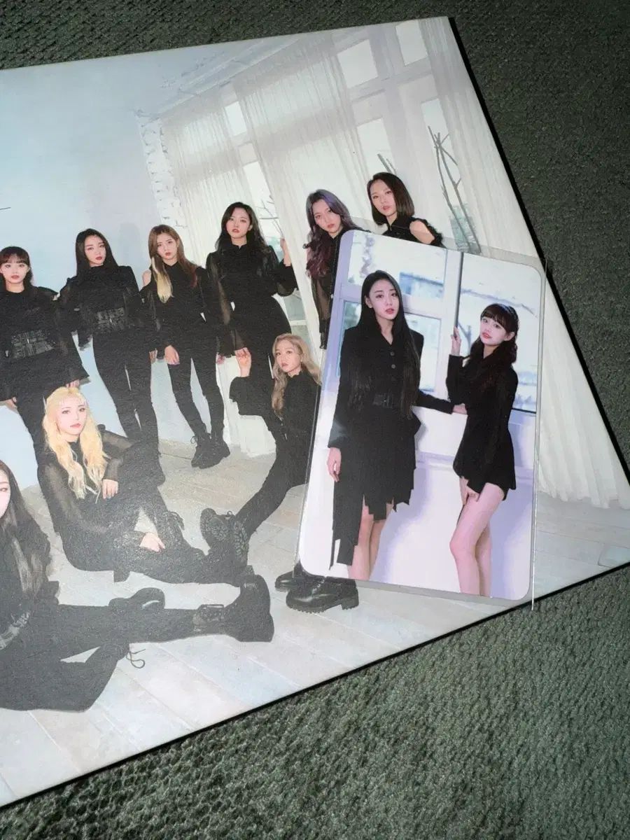 今月の少女(LOONA) loona アルバム トレカ セット - メルカリ