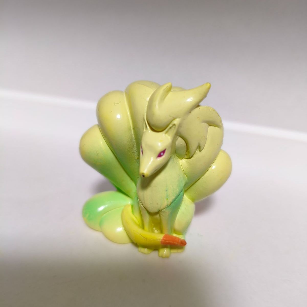 キュウコン モンコレ 初期 フィギュア ポケモン 【現品】 - メルカリ