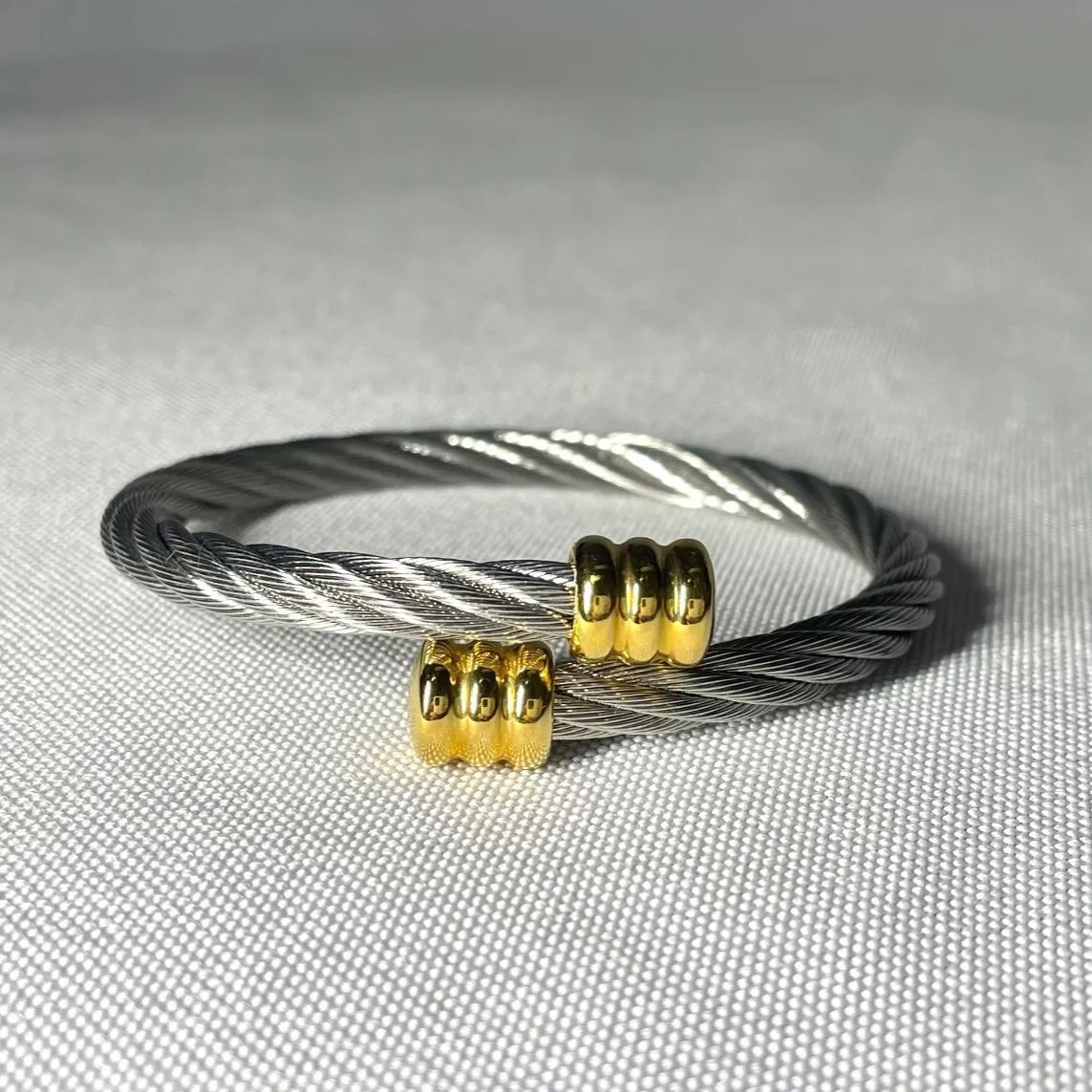 美品 PHILIPPE CHARRIOL ワイヤーバングル ブレスレット 【公式通販】