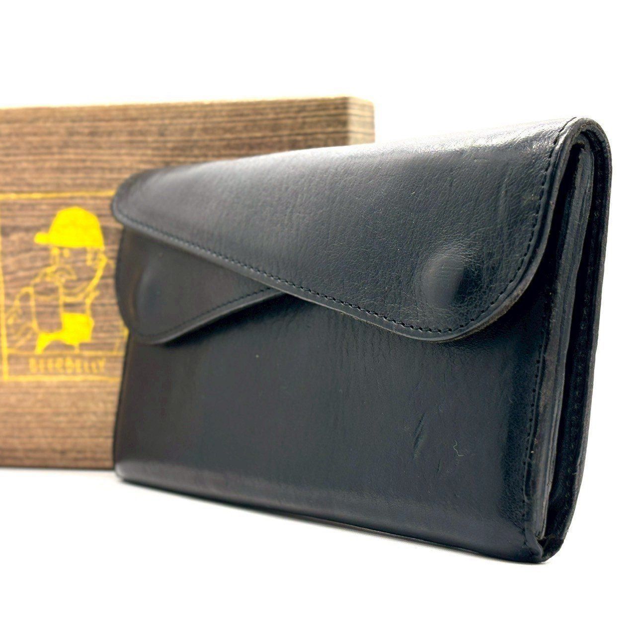 整理が気持ちいい財布】 BEERBELLY 長財布 ダブルフラップ ウォレット