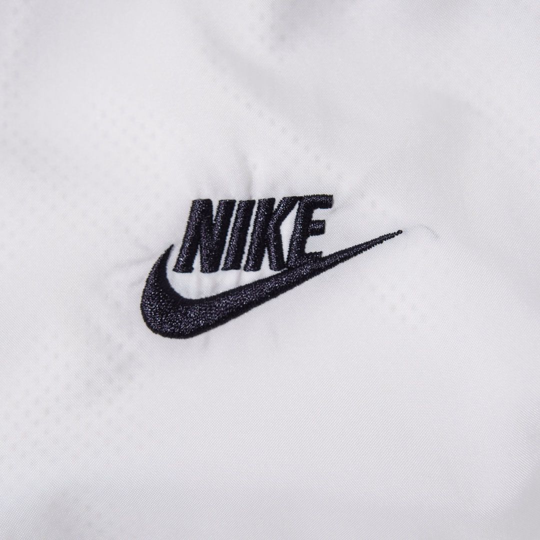 ナイキ NIKE ハーフジップ ナイロンジャケット XL ホワイト ロゴ刺繍