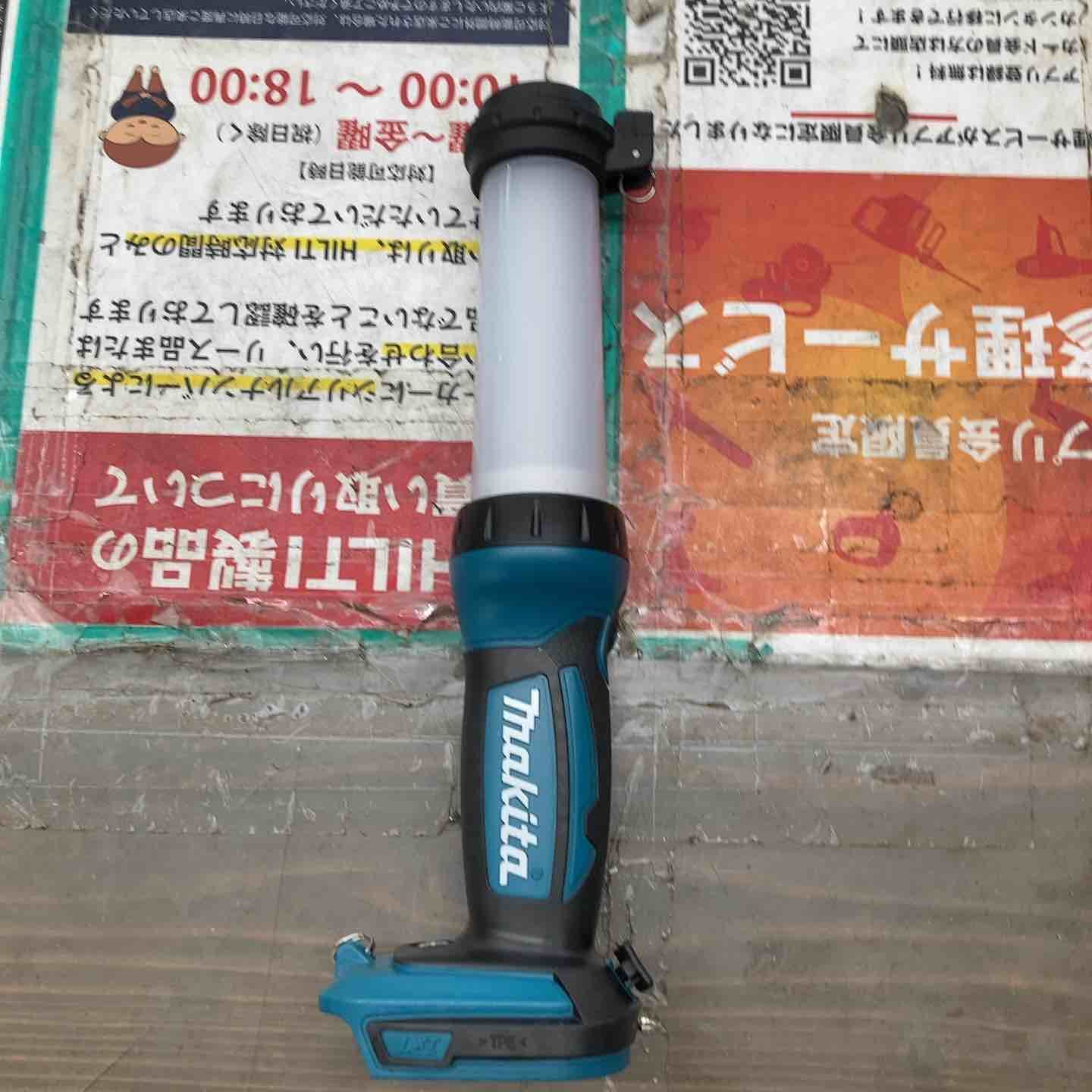 ☆マキタ(makita) コードレスワークライト ML807【戸田店】 【公式通販】