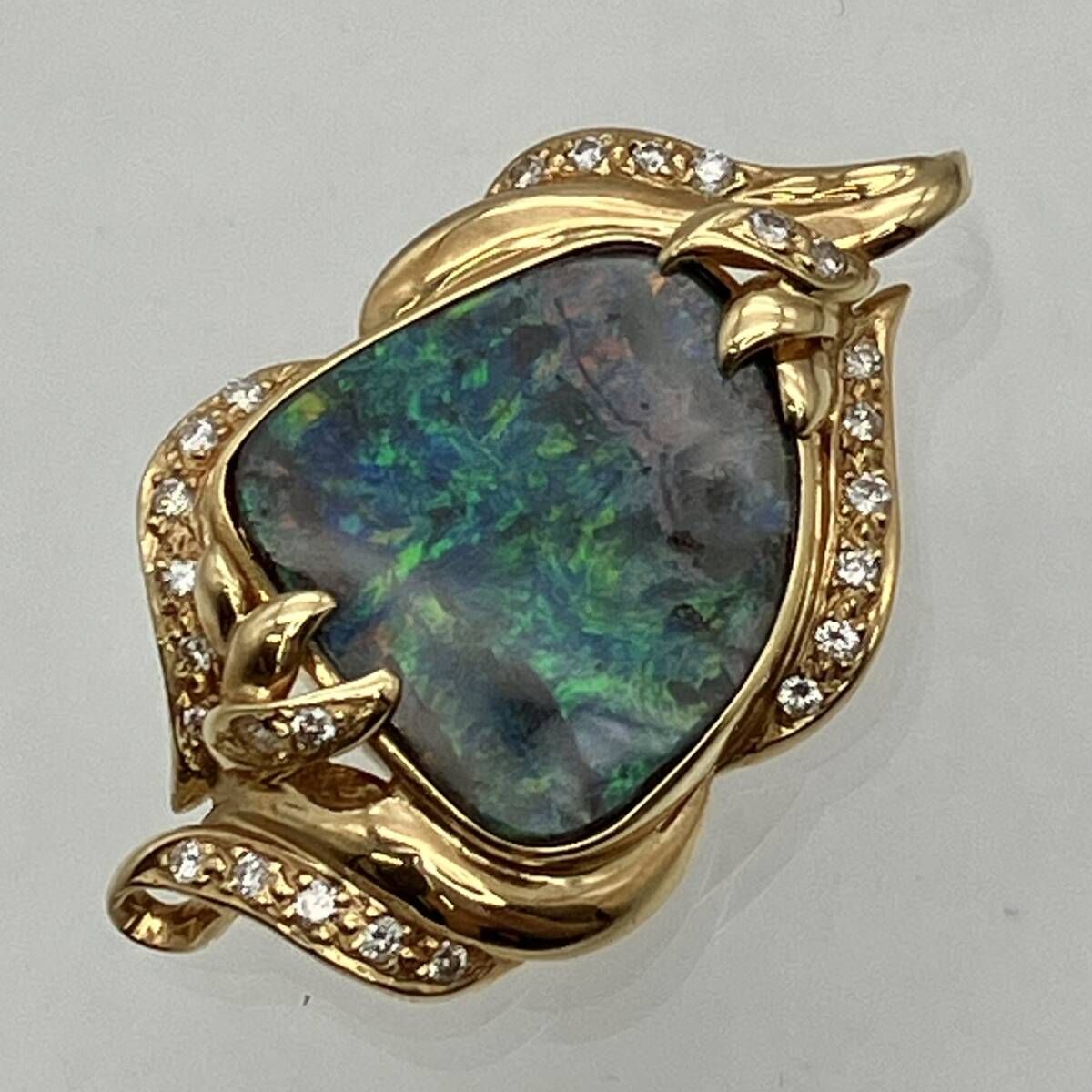 鑑別書付】K18 18金 ボルダー オパールダイヤ0.35ct ペンダント トップ 