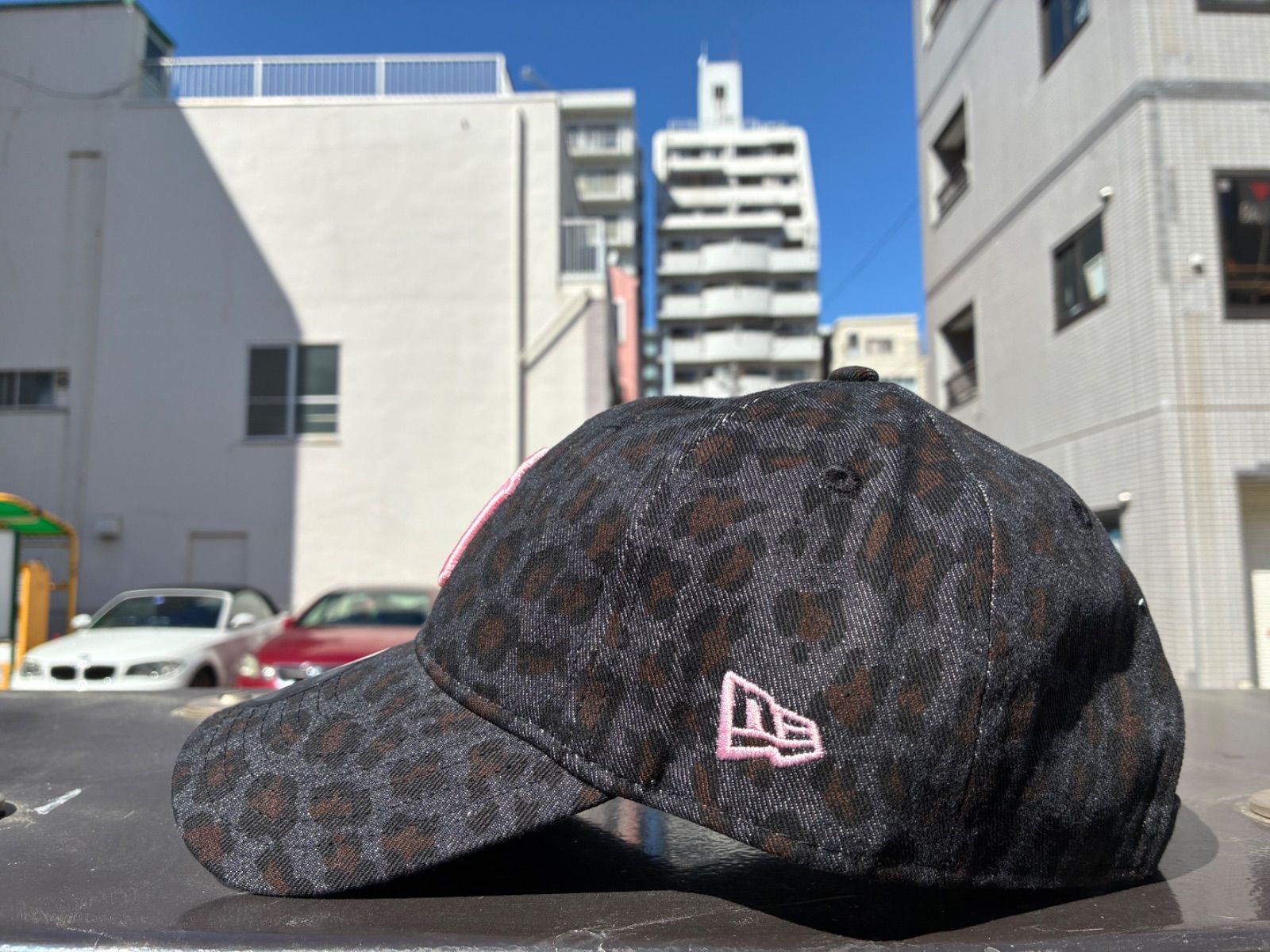 NEW ERA 9TWENTY Leopard ニューヨーク・ヤンキース ブラック ピンク M
