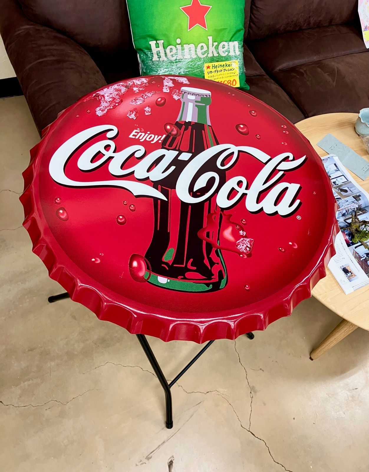 コカコーラ 折りたたみテーブル - メルカリ