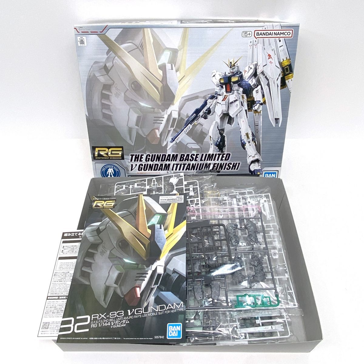未組立】RG 1/144 RX-93 νガンダム チタニウムフィニッシュ ガンダム