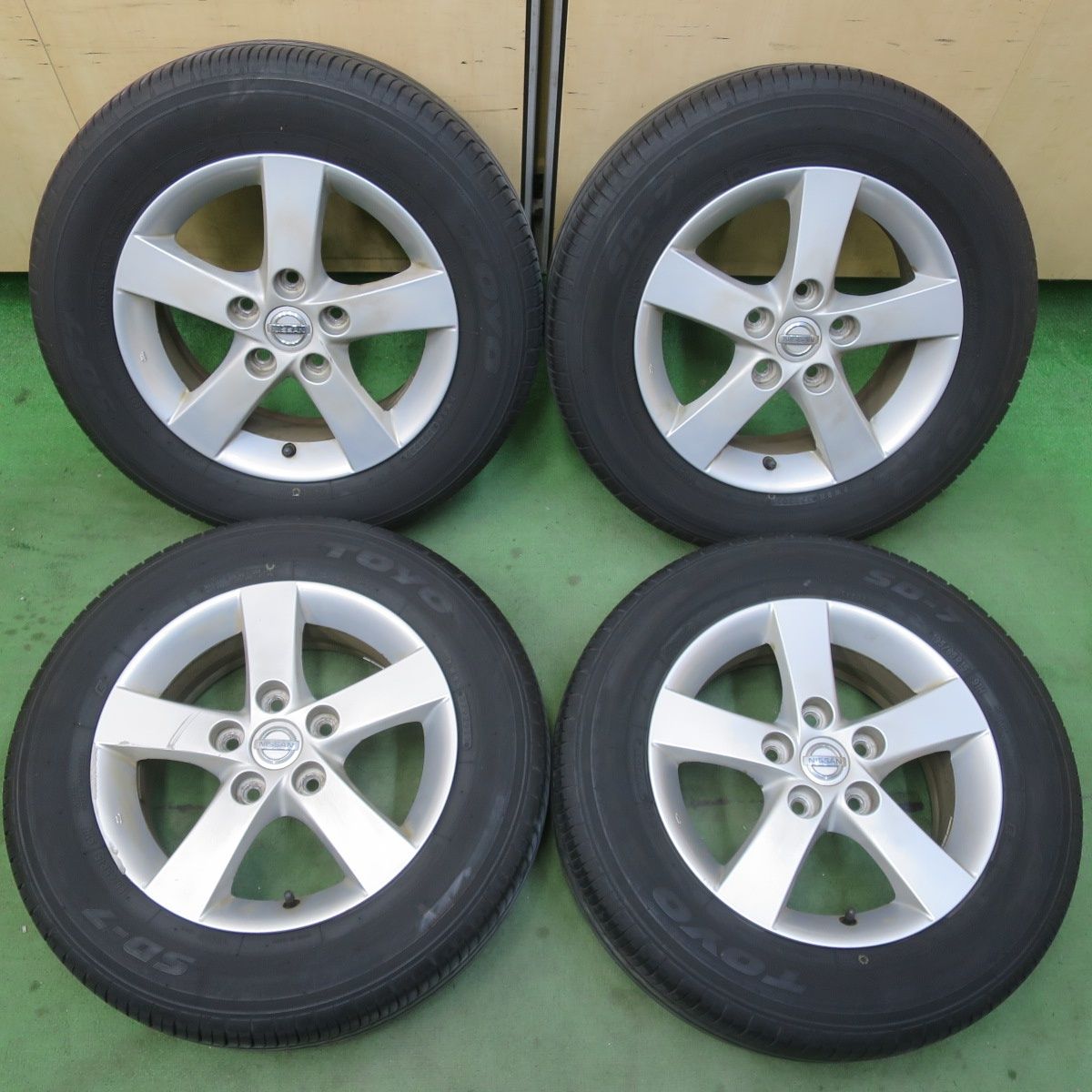 バリ溝！22年！9分☆日産 ラフェスタ ハイウェイスター 純正 195/65R15