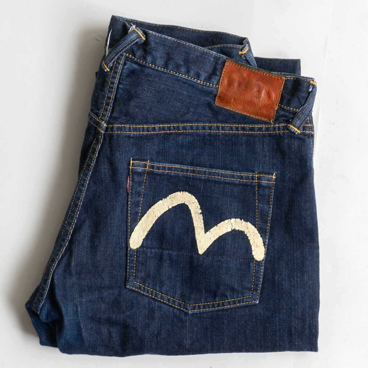 デニム・ジーンズ 【美品/濃紺】EVISU 【LOT.2000 デニムパンツ】36×32 
