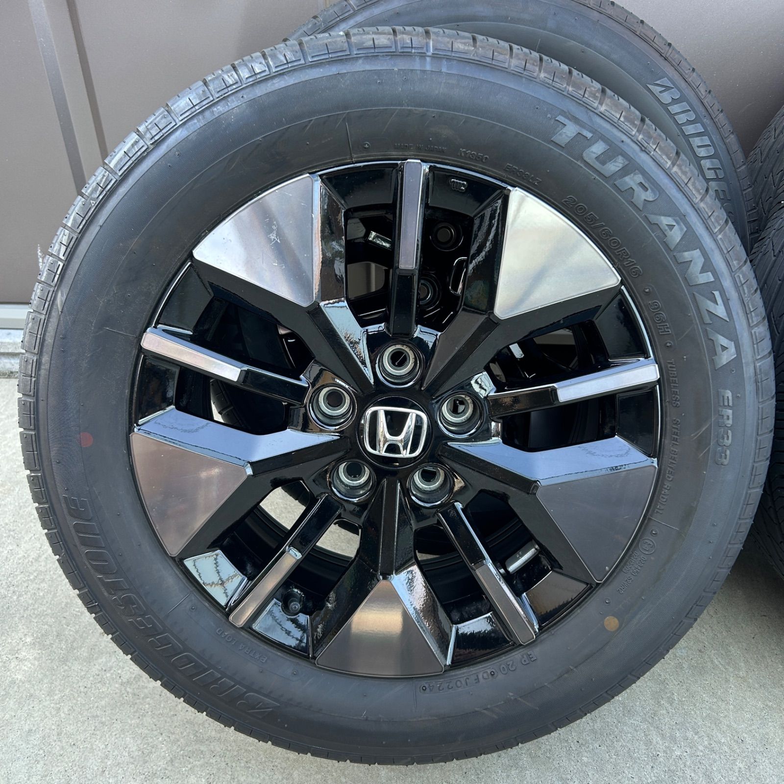 愛知県愛西市】HONDA ホンダ 新型ステップワゴン(RP8) 純正ホイール
