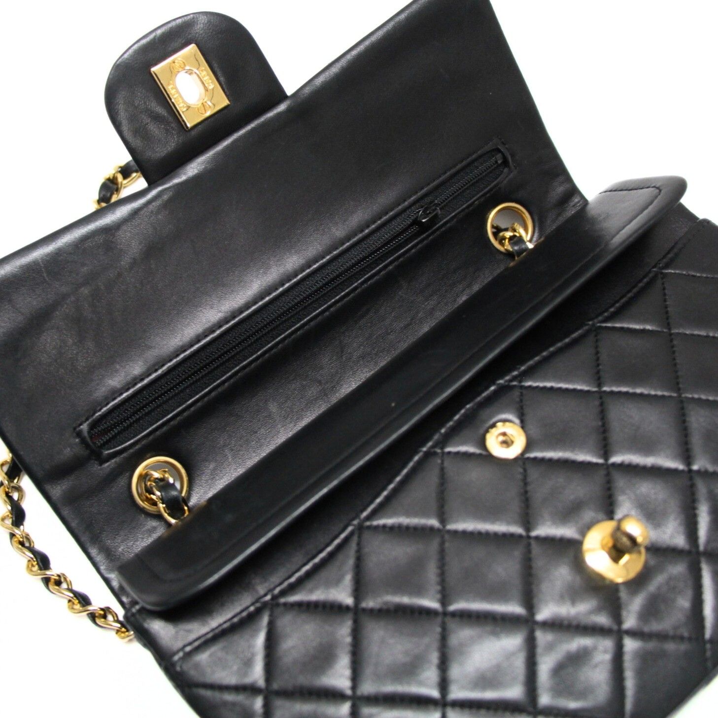 シャネル CHANEL マトラッセ23 ダブルフラップ チェーンショルダー 