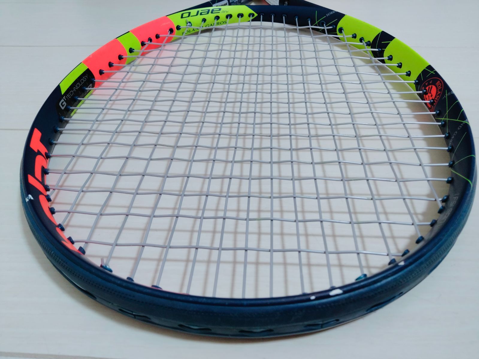 【美品】【限定モデル】バボラ ピュア アエロ フレンチオープン ローランギャロス 限定モデル】バボラ ピュアアエロ ローランギャロス Babolat Pure Aero