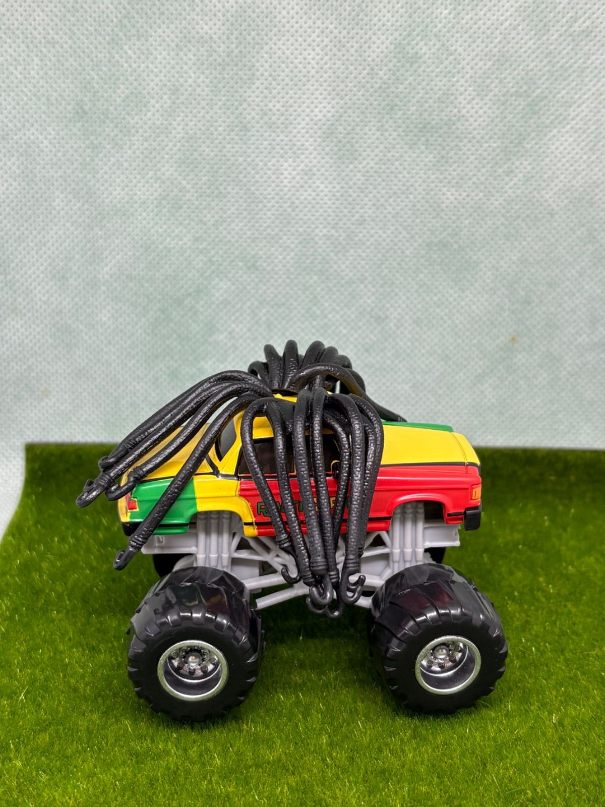 ☆カーズ☆モンスタートラック メーター RASTA CARIAN カーズミニカー